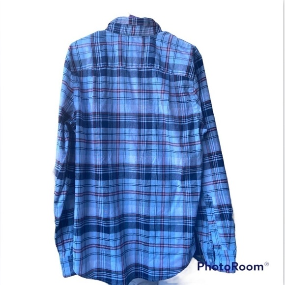 ST. John’s Bay Stripped Long Sleeve Shirt - Picture 2 of 4